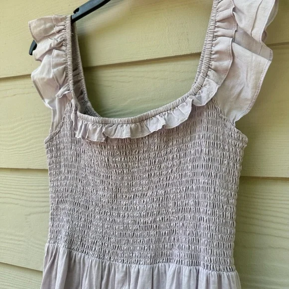 REFORMATION Noreen Smocked Ruffle Dress Midi - Picture 8 of 12